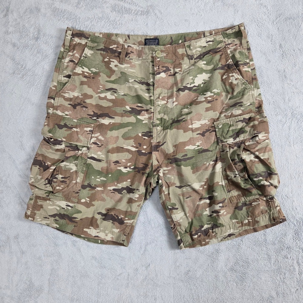 Levi Strauss Cargo Shorts Mens 40 Camo Excellent Ripstop Multi-Pocket Military